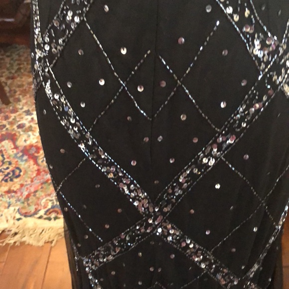 Adrianna Papell beaded black gown size 6 - Picture 8 of 10